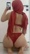 Türbanlı Escort Bayan Beyzayla Tutkunun Zirvesine Ulaşın